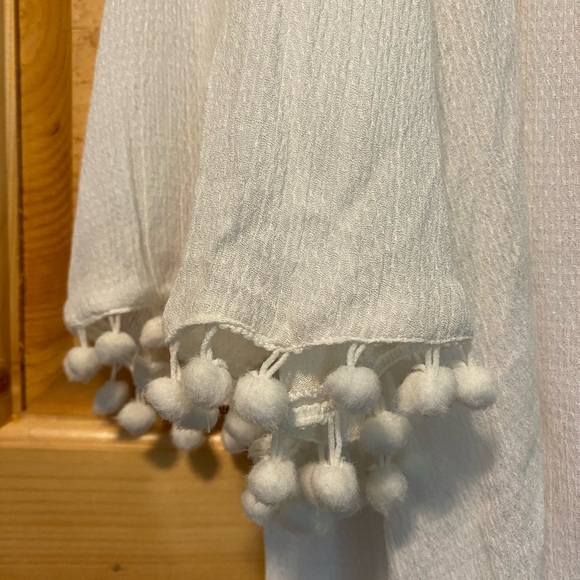 Women’s Bohemian Cold Shoulder Top - Picture 5 of 6